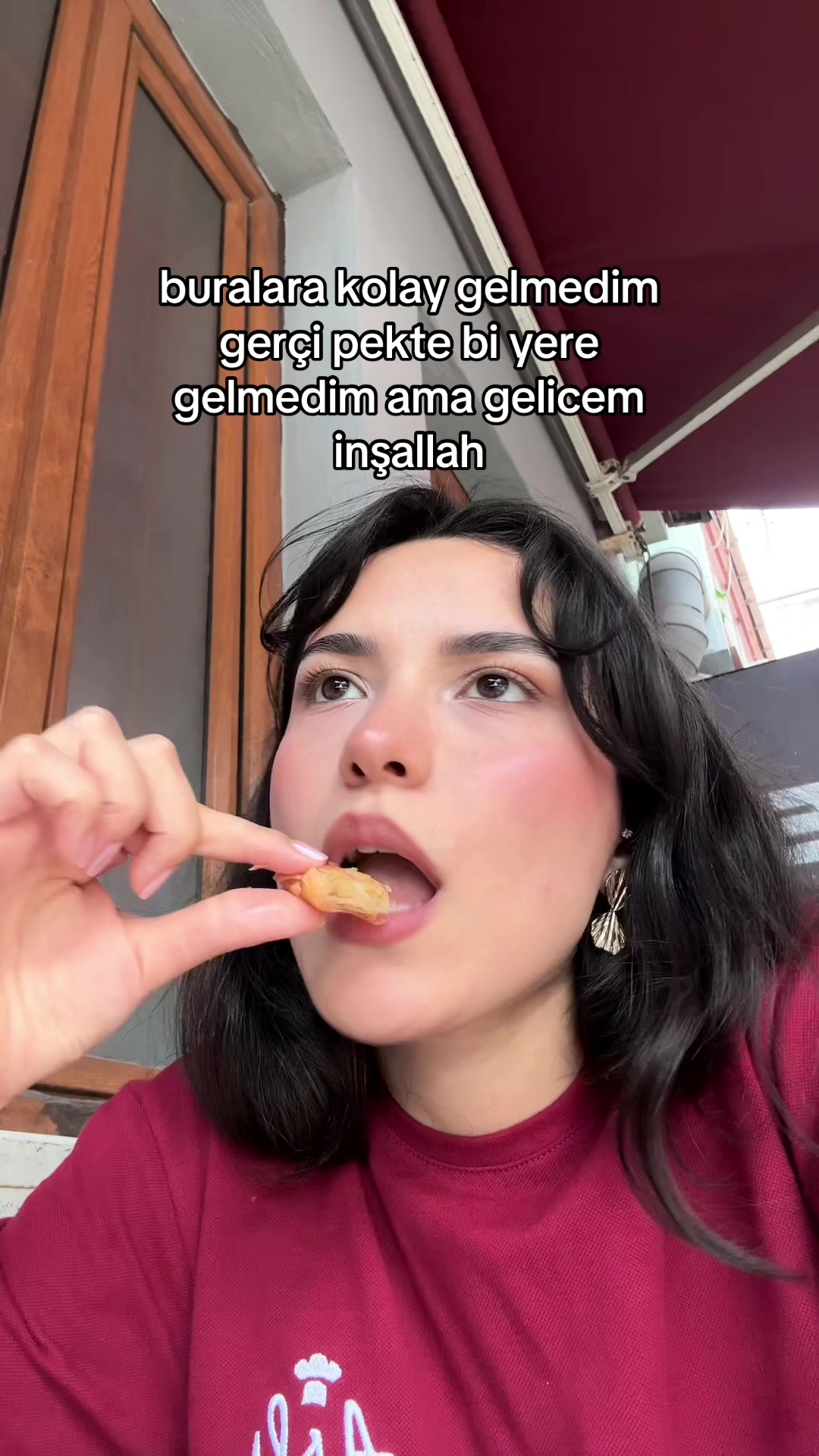 @herhangi bir kadın