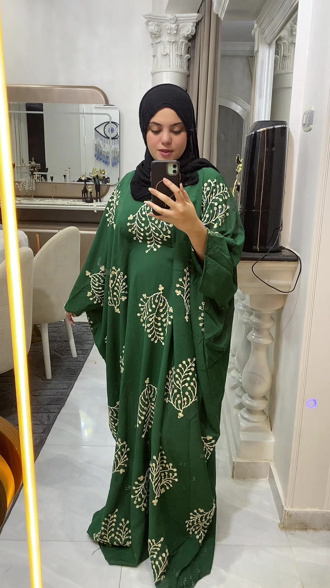 @منونه عروسه البحر……🧜🏼♀️🌊✨