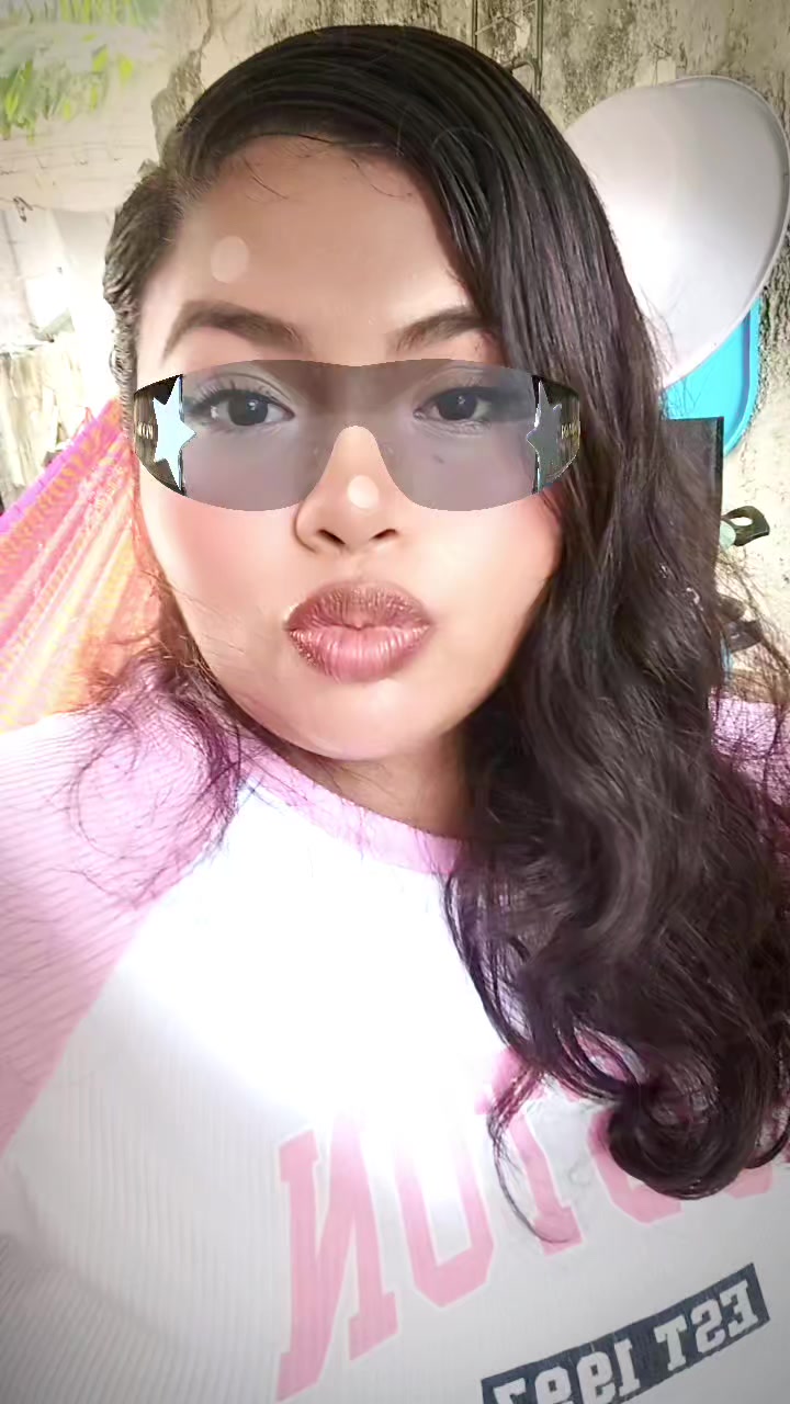 @JocelynGomez
