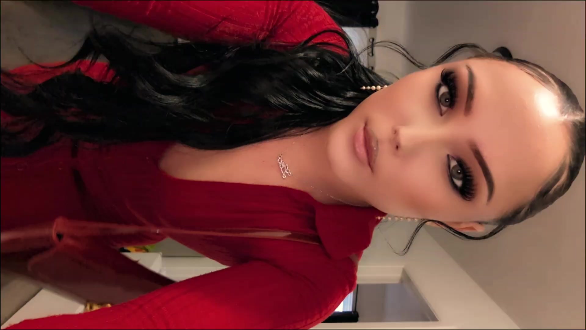 @Jolianne