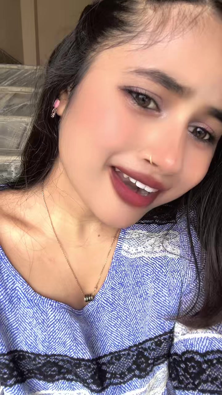 @Aachal Thakur👰🔥😎💐