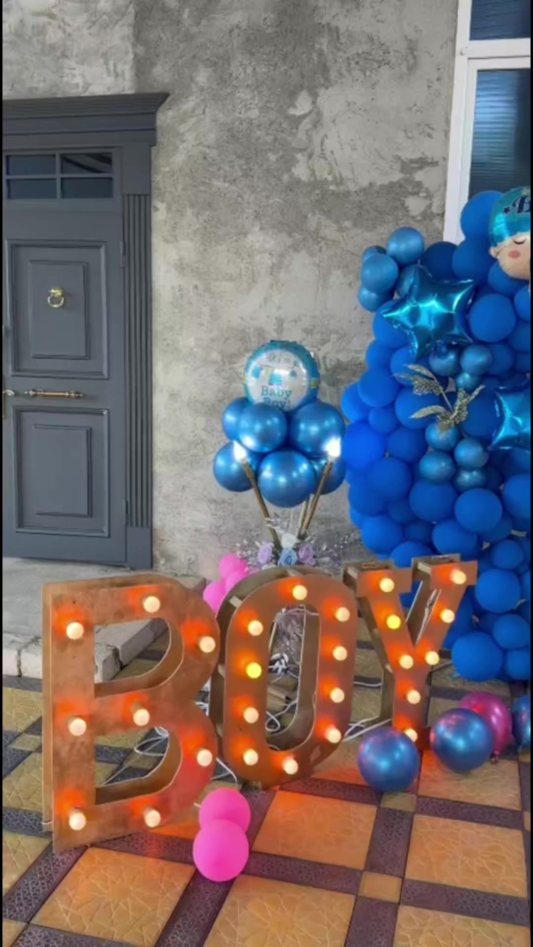 @Miss Paris