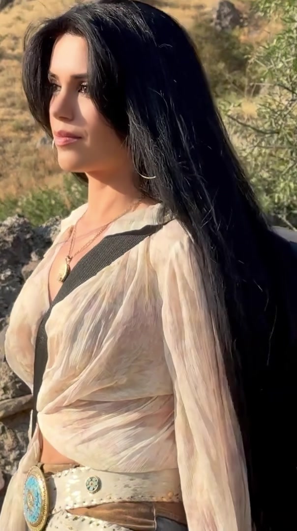 @ElenaYerevanOfficial