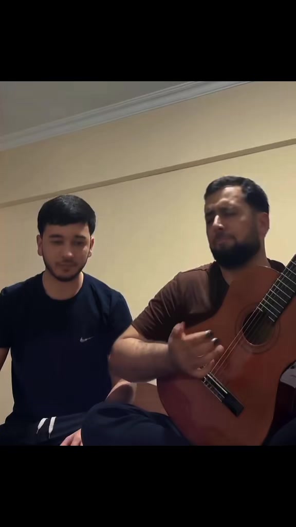 @Arazik_🎶