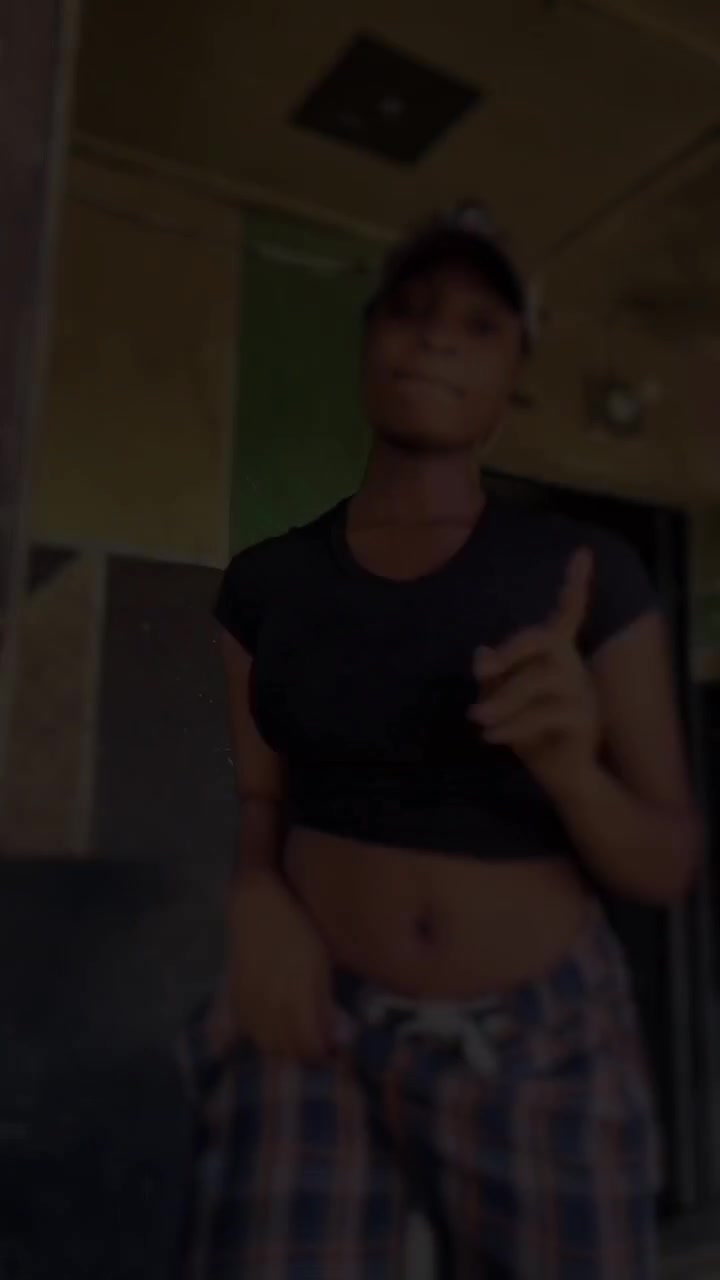 @urfavthickgirl4