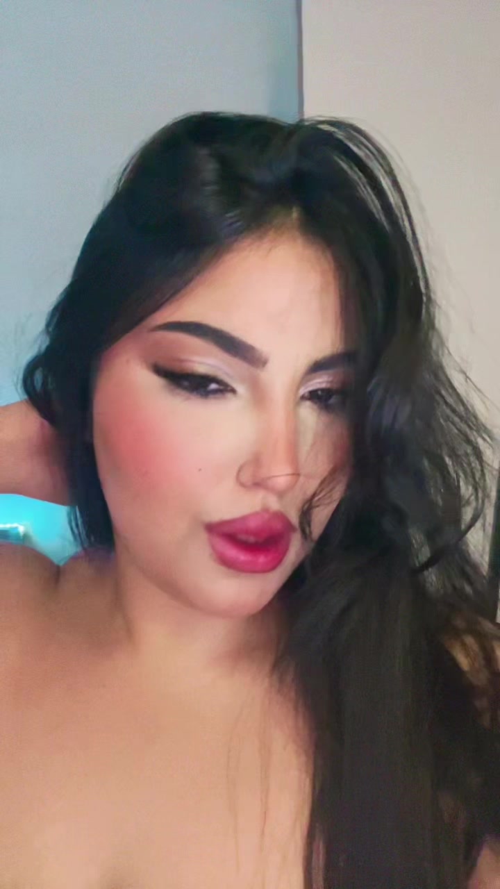 @Feriel Abrougui