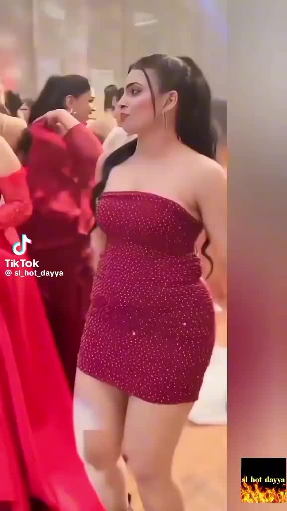 @ලස්සන අක්කිලා