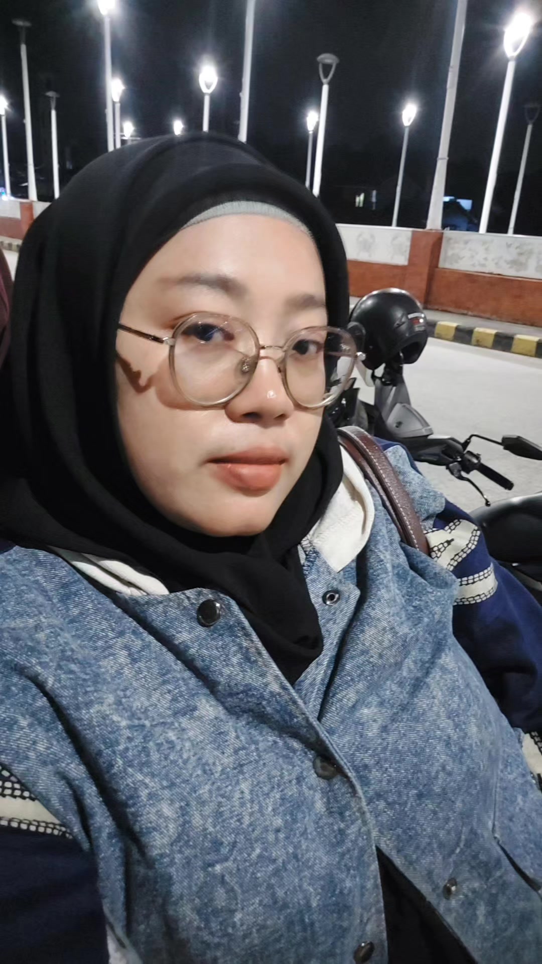 @Fitria.dast