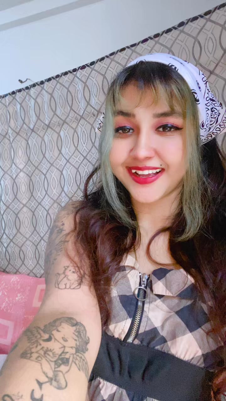 @❤️Rashmi Cruz Officially❤️