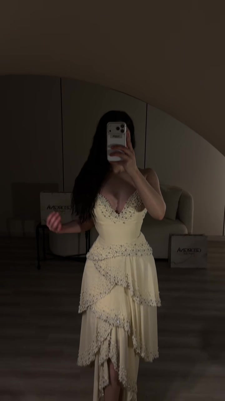 @جورجينا GEORGINA