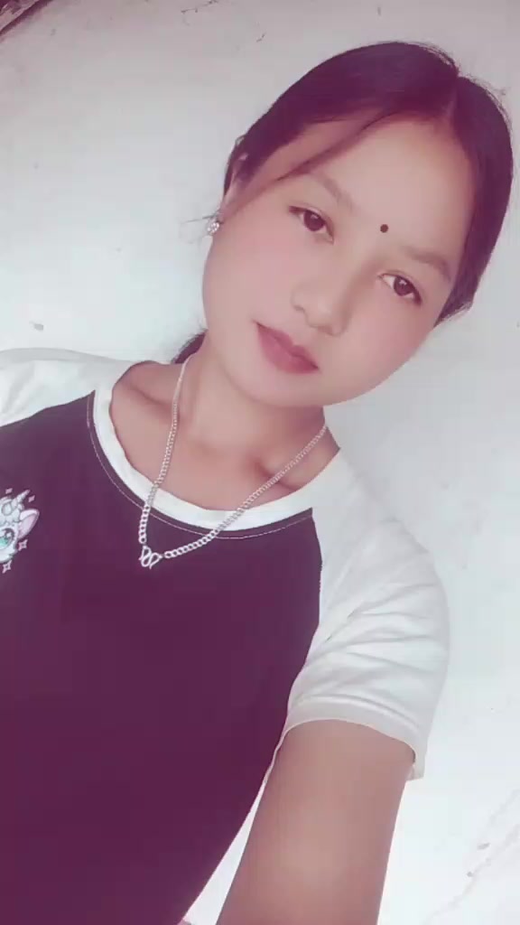 @Nepali kanxa 💗💫
