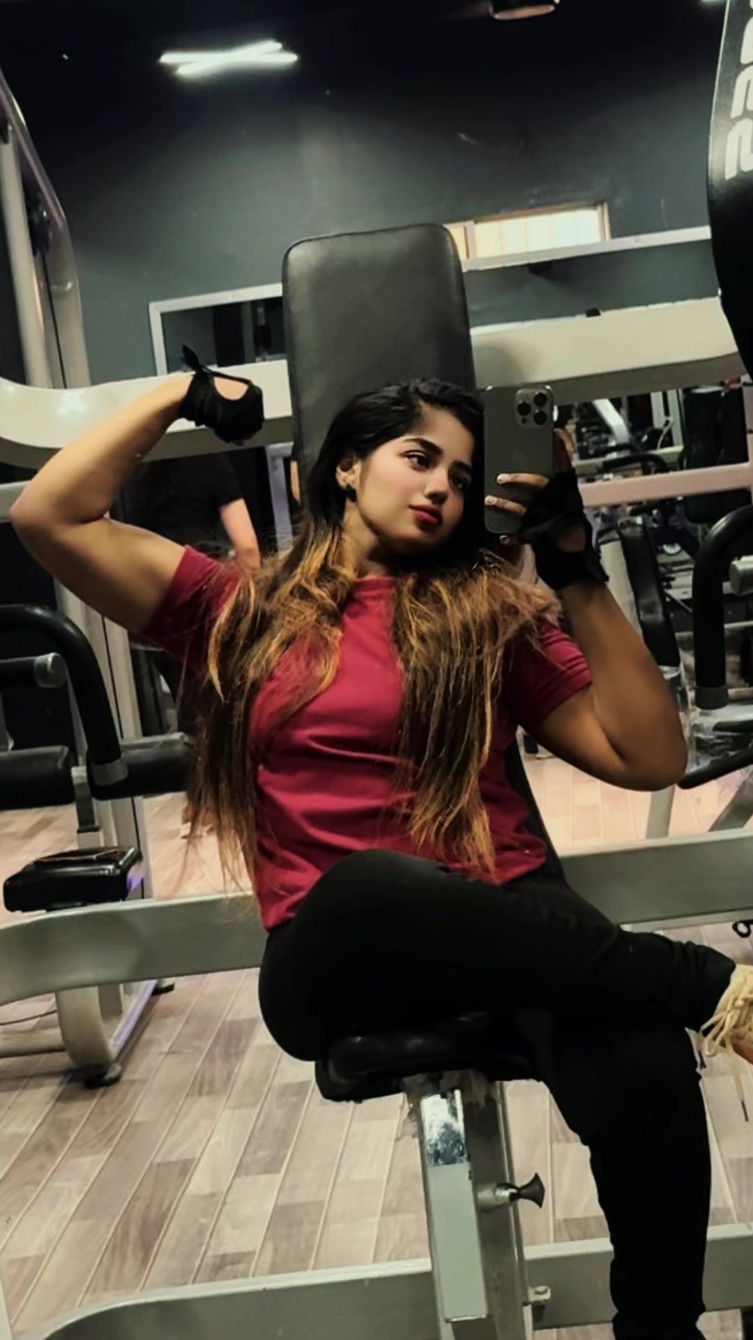 @ReeM Kh@N 🕊️