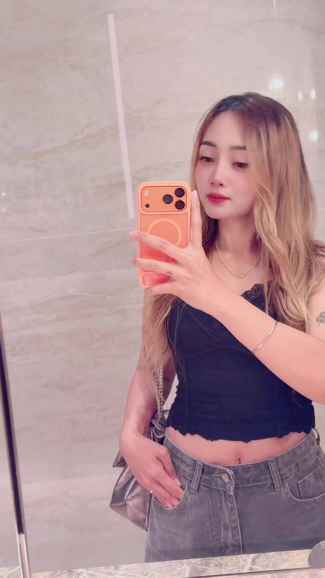 @โฌ๐๐ฆ๐๐๐๐๐๐