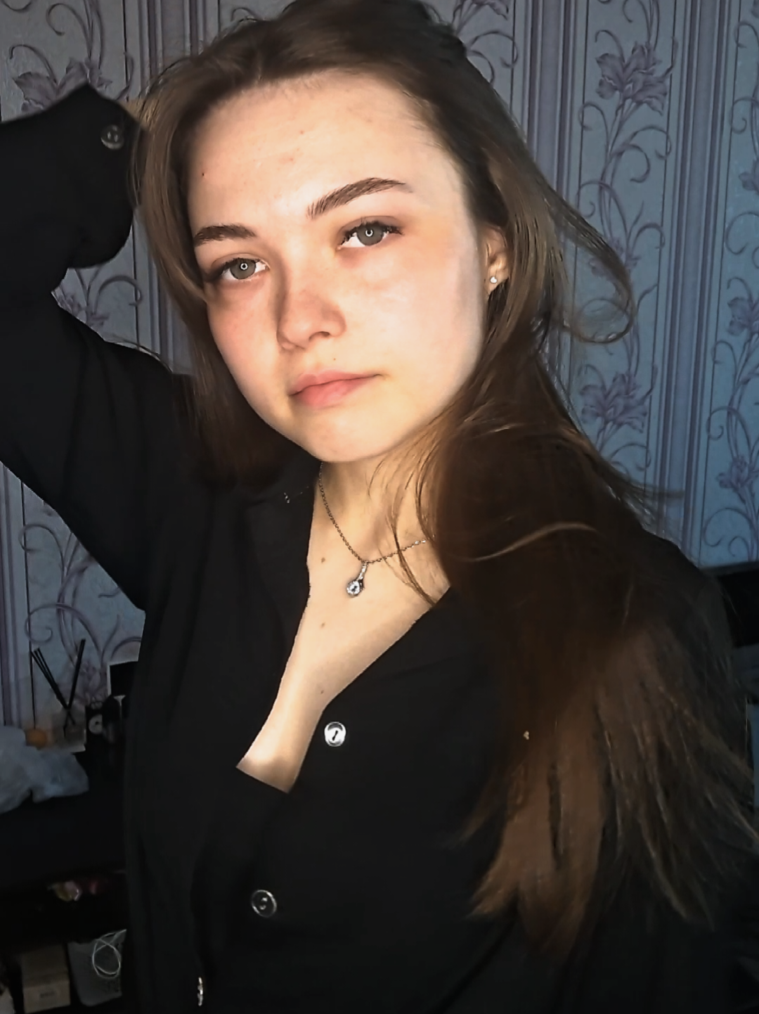 @Мала