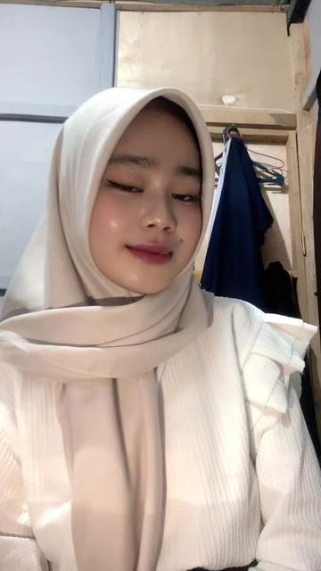 @triisaa__