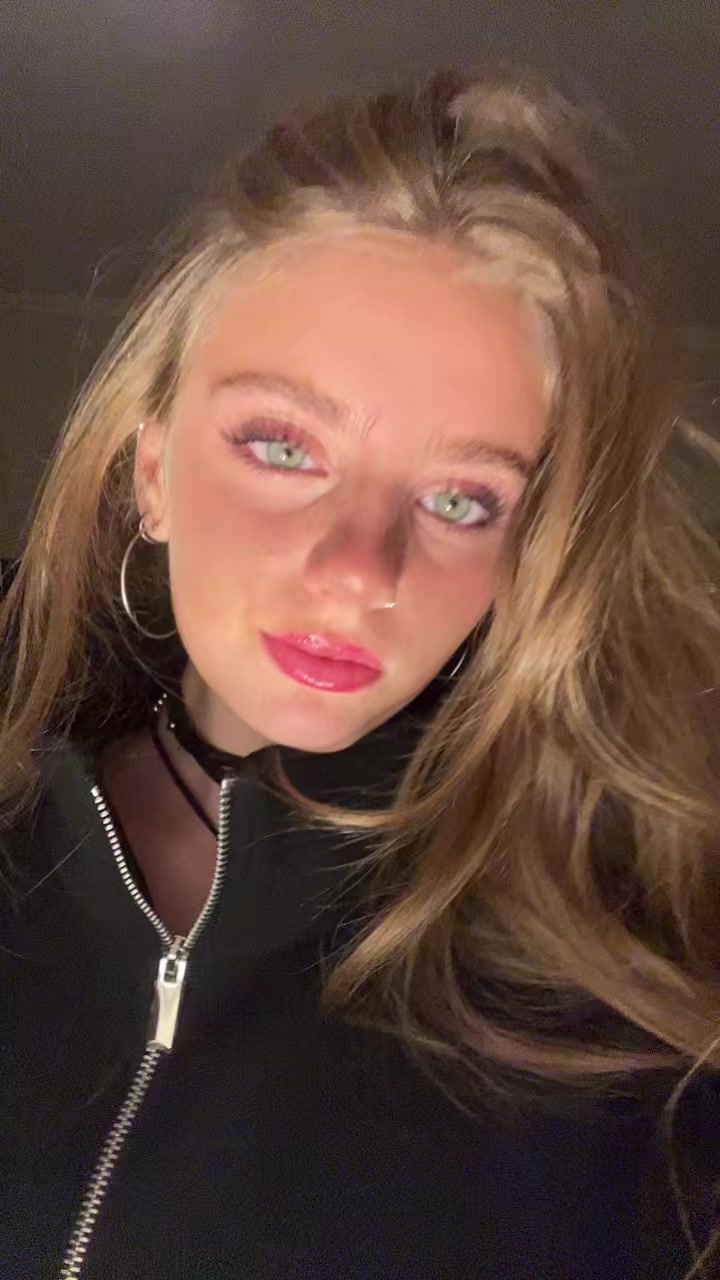 @Coloo
