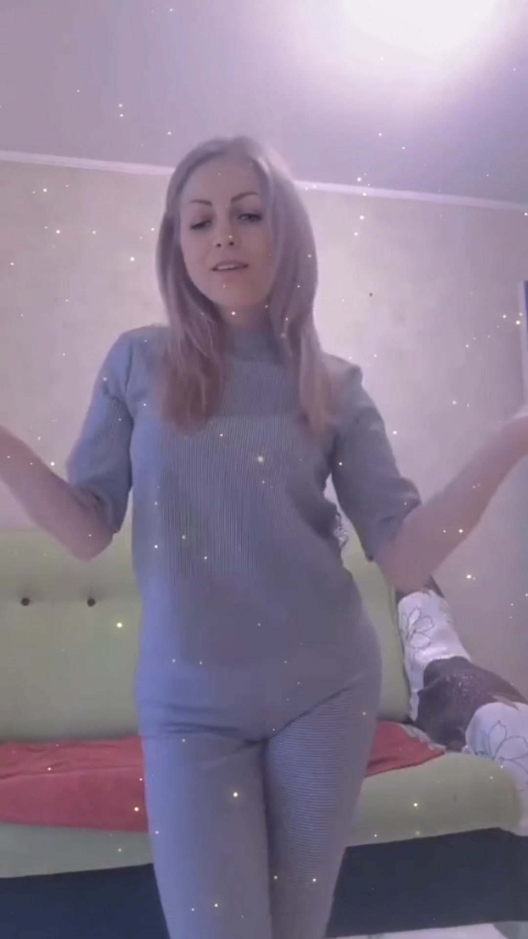 @Оленька