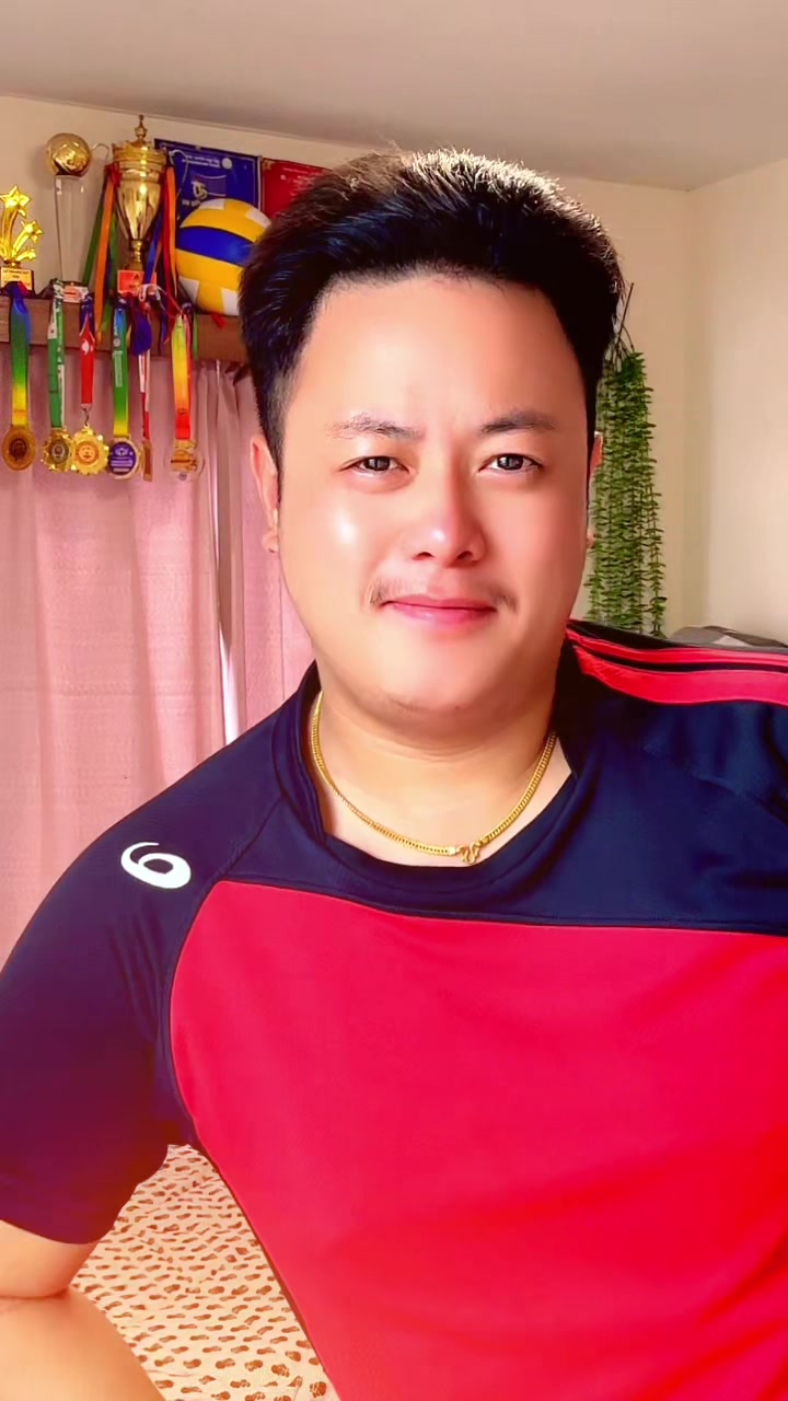 @NeeRaj Aale 🇳🇵🛬🇯🇵