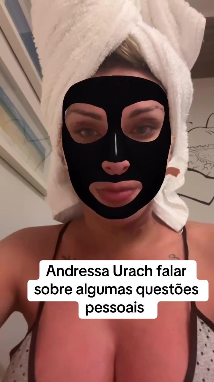 @Andressa Urach