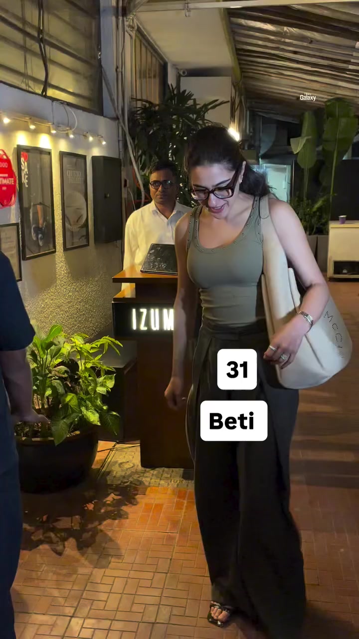 @ALINA KHAN