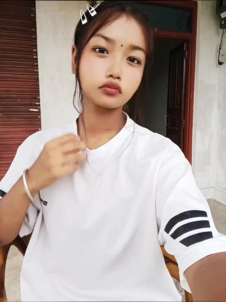@युनिshaaa..☘️