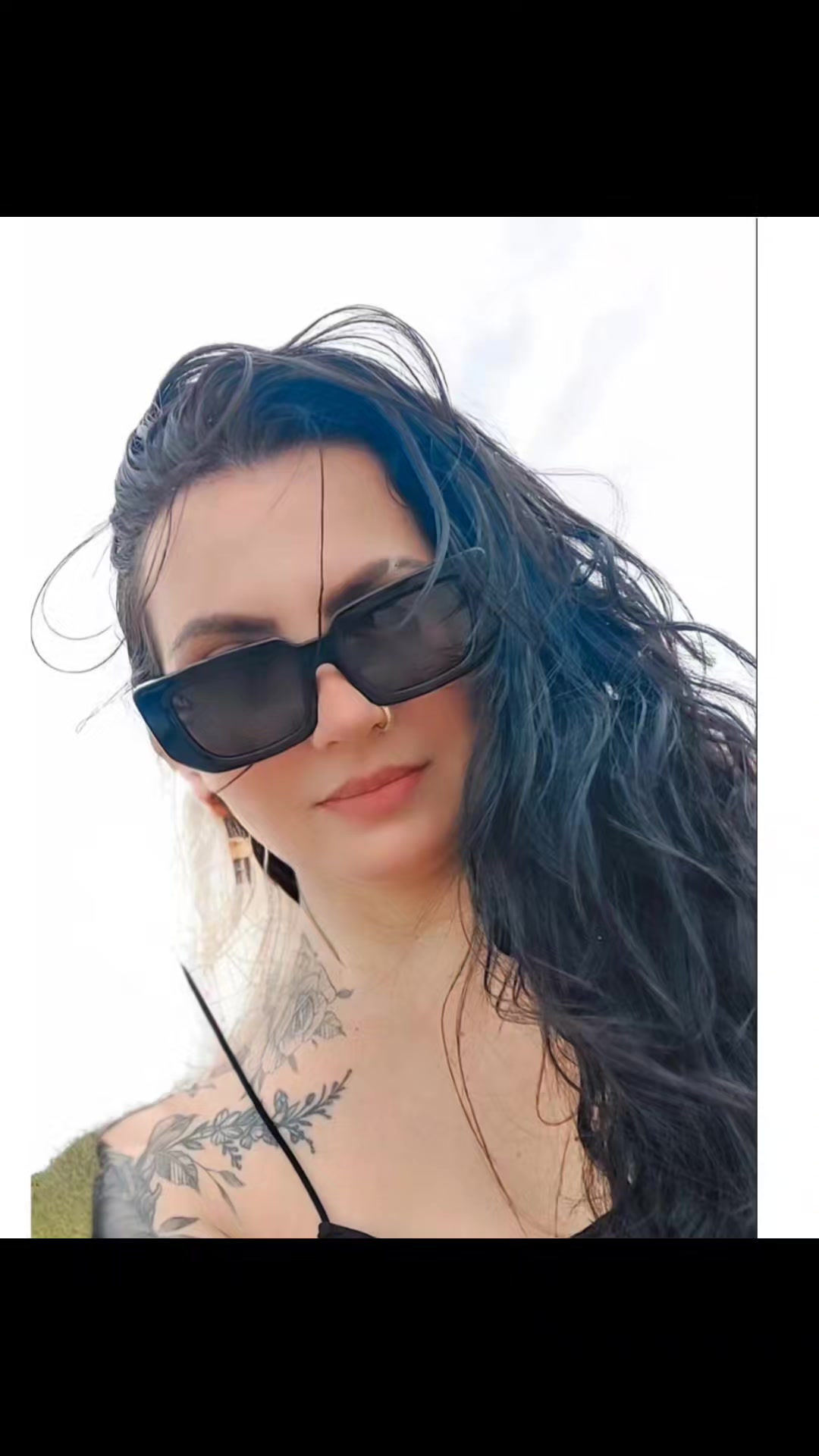 @k_mytra 🏳️&zwj;🌈