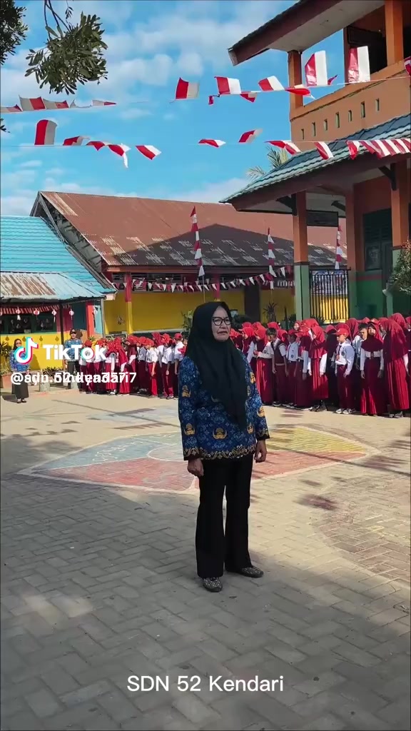 @Ayu Utami