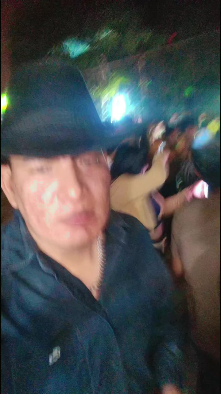 @El Chino Suarez :v