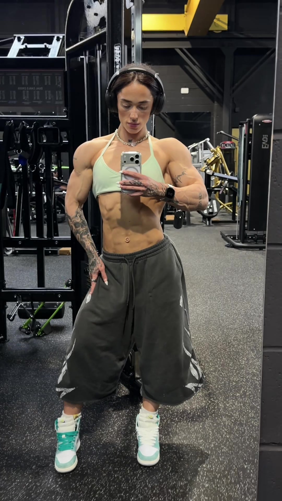 @peytondutcherr