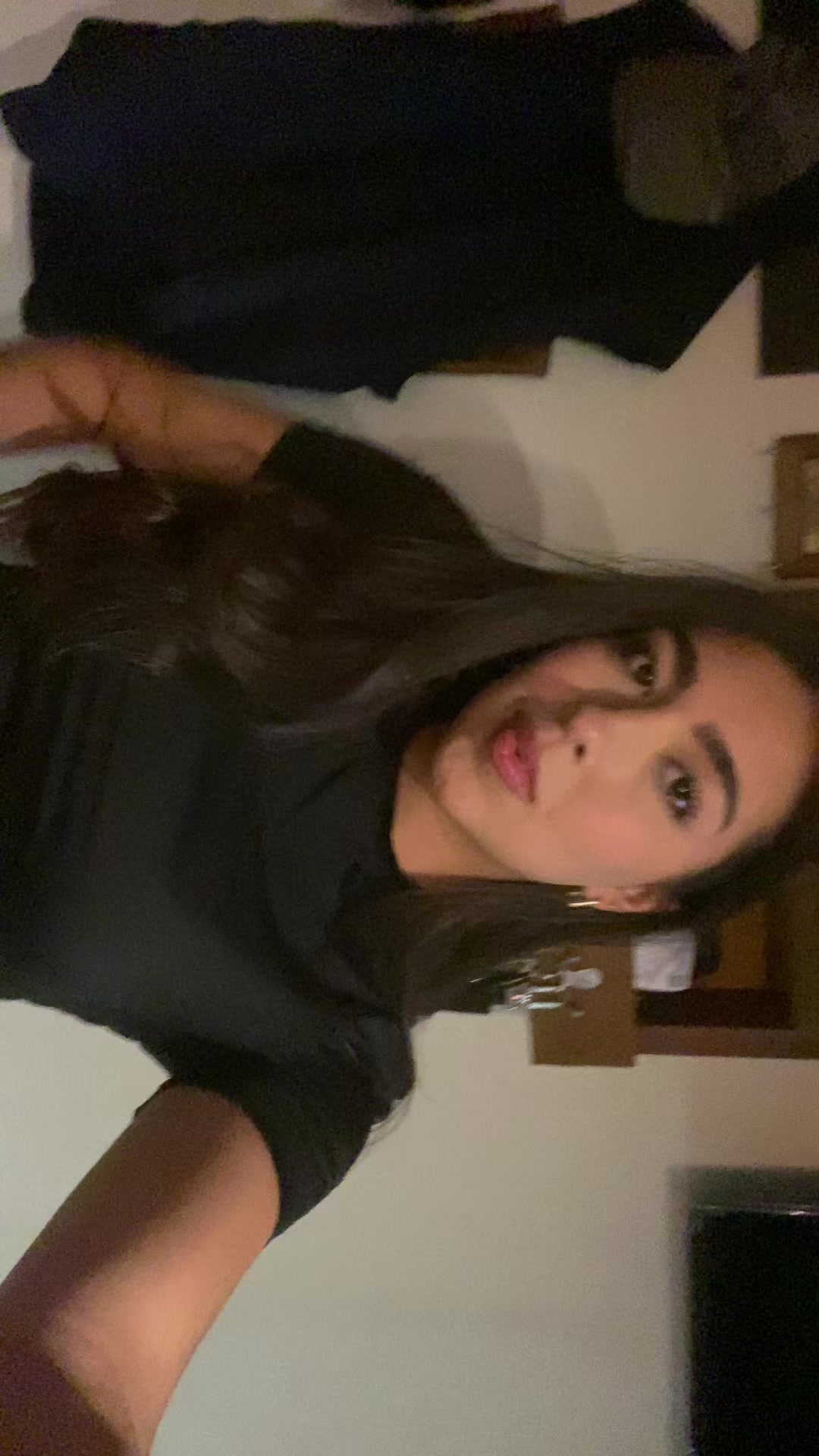 @Allisonsalazar__