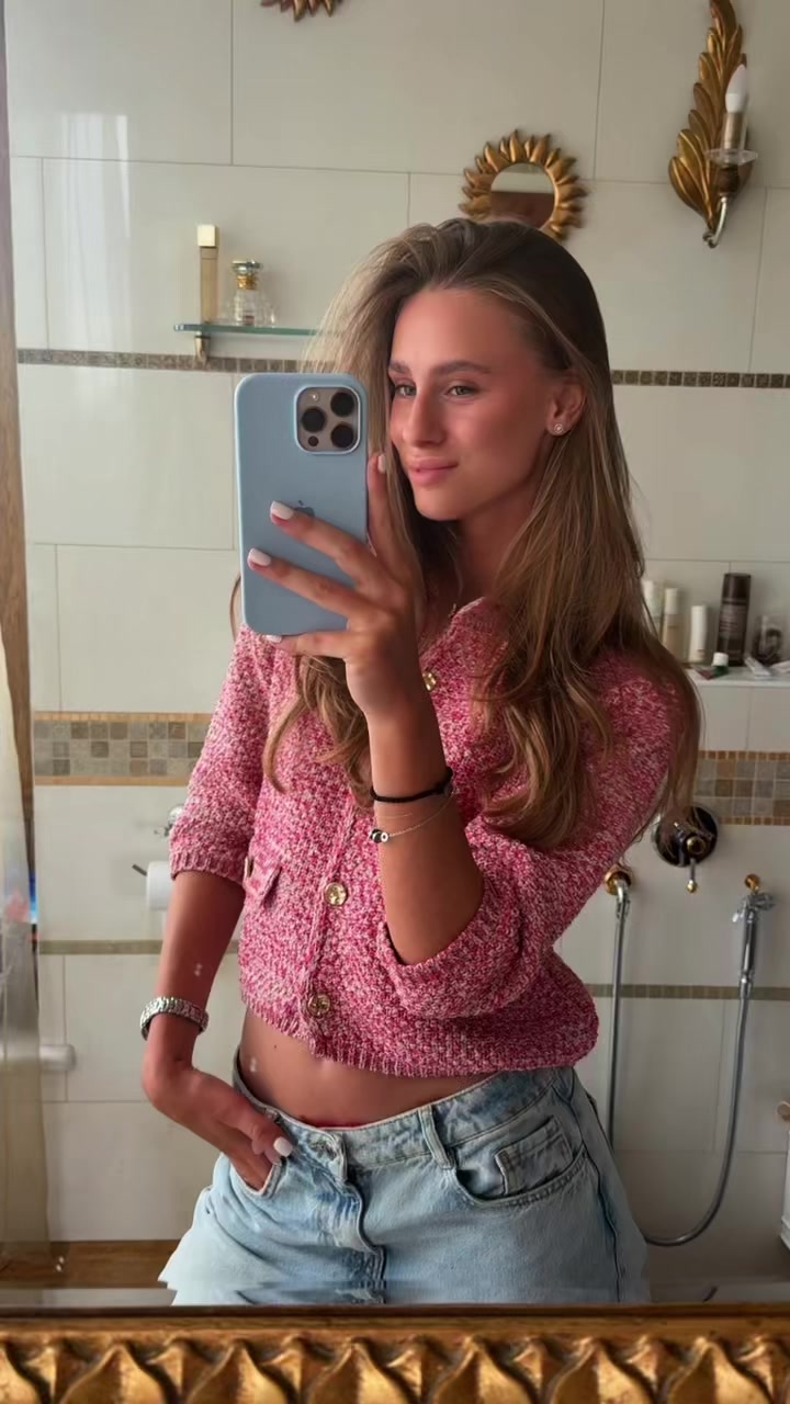 @aapolinaariaaa
