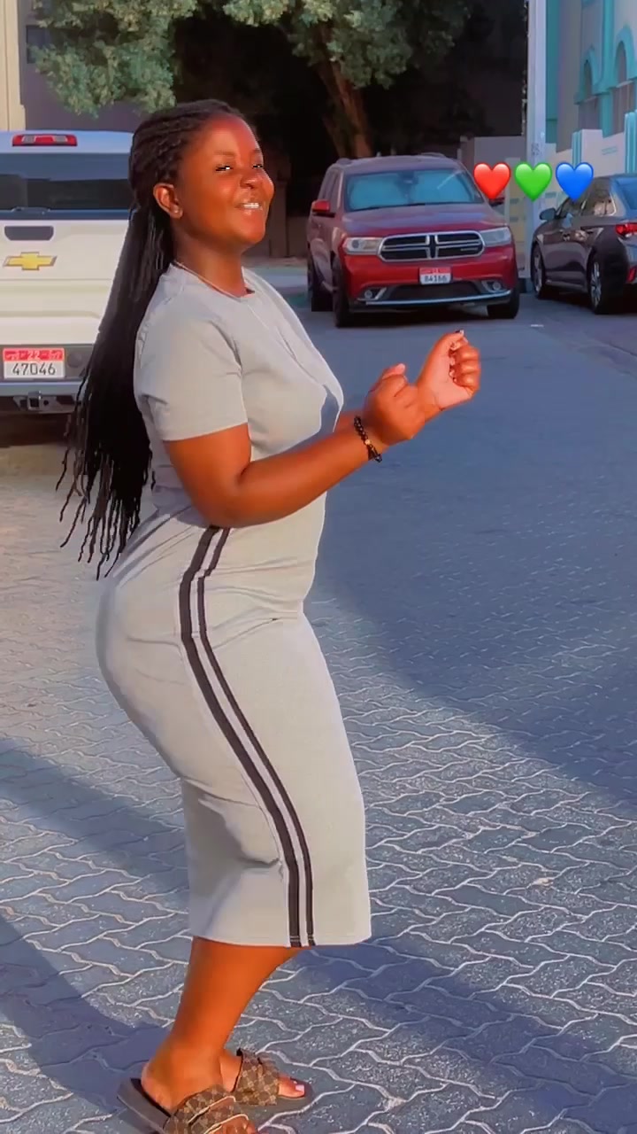 @Julie💥🌸