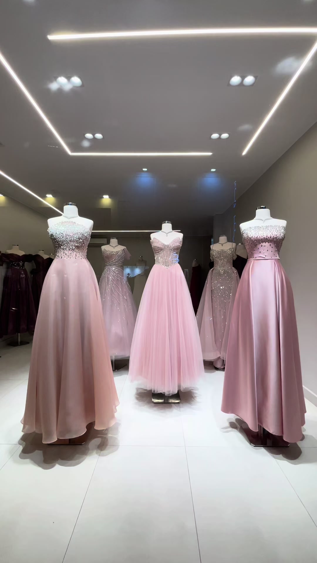 @R fashion 🫶🏻❤️ Boutique