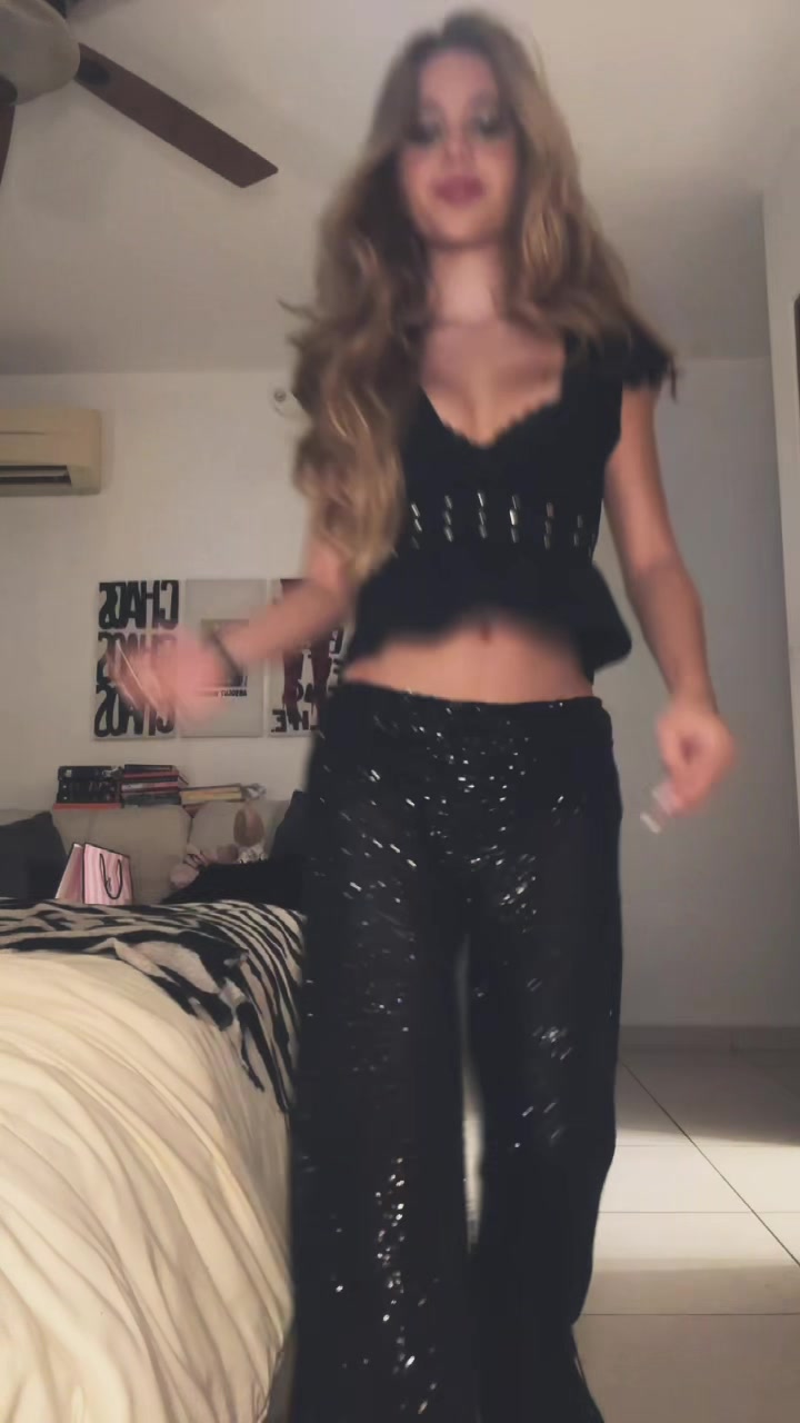 @Lauren De Wolf