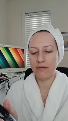 @SYLVIA KMIECIK