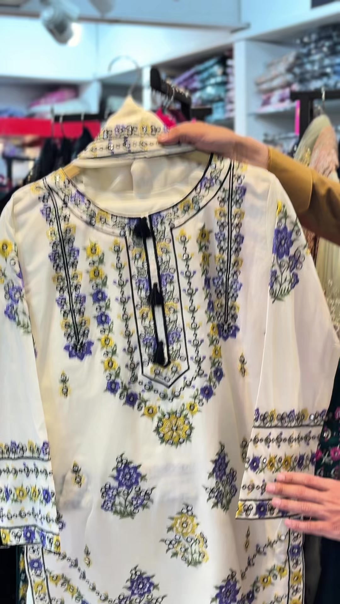 @Rangolikurta