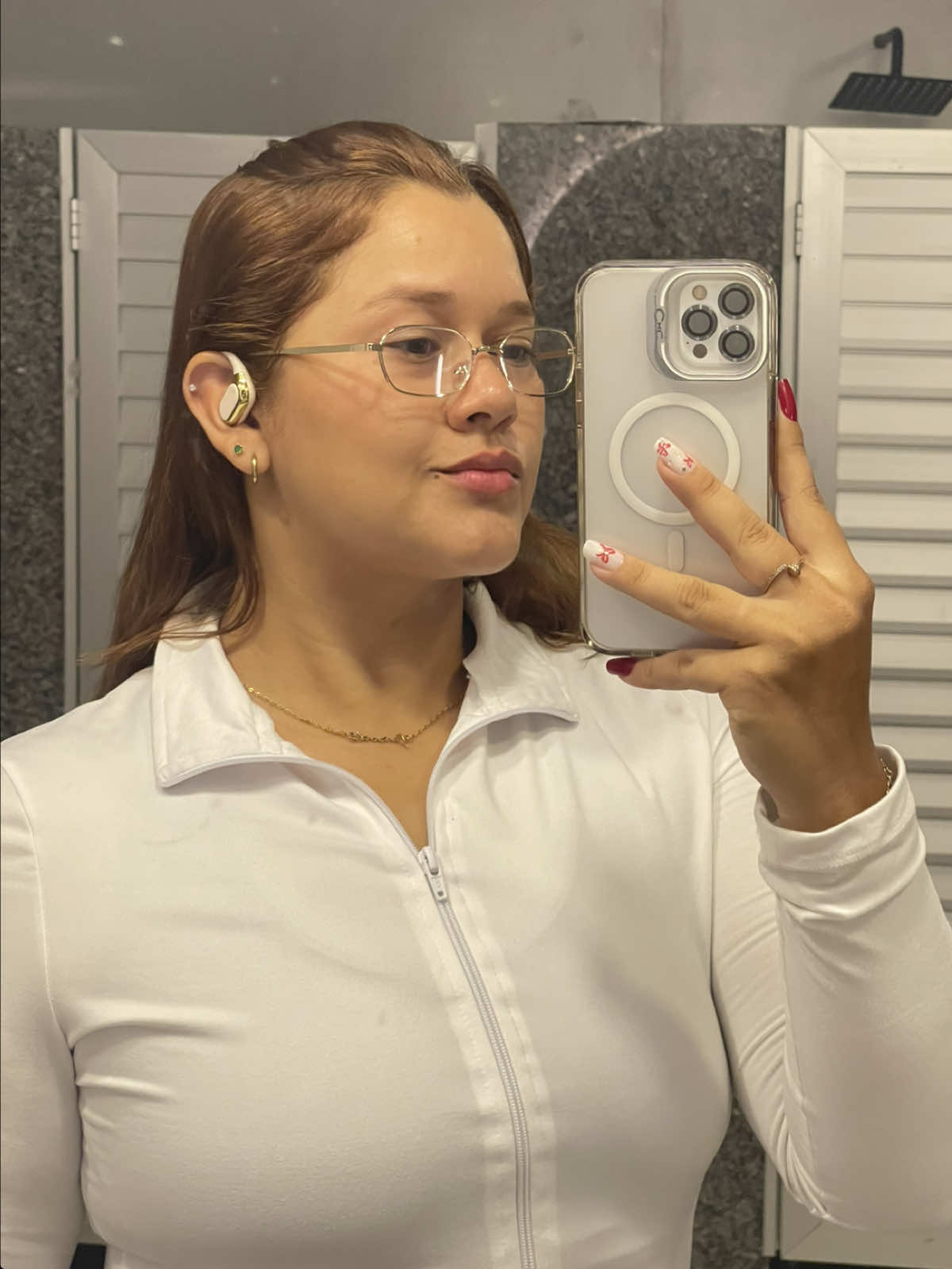 @Priscila S&aacute;