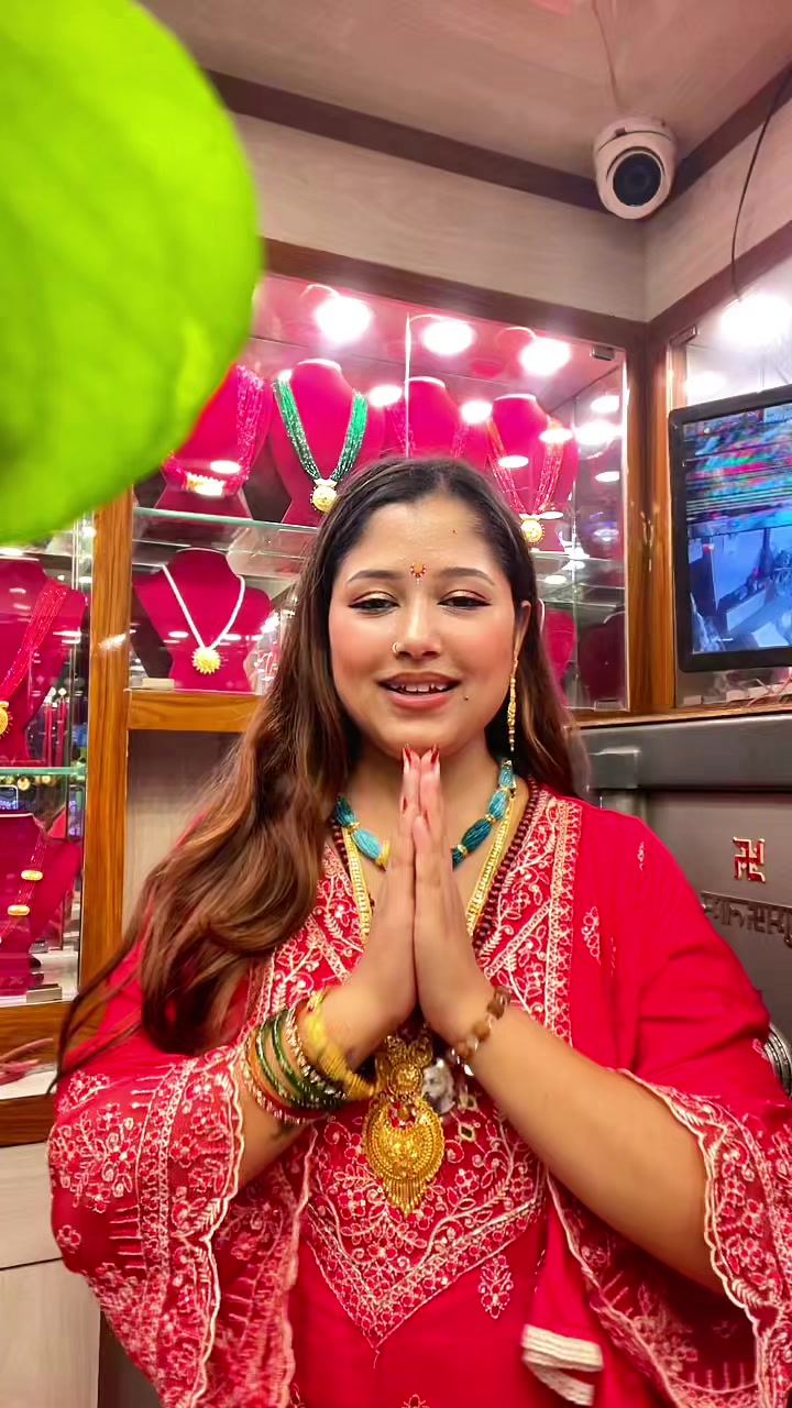 @Garima_Humagain🕉️✨