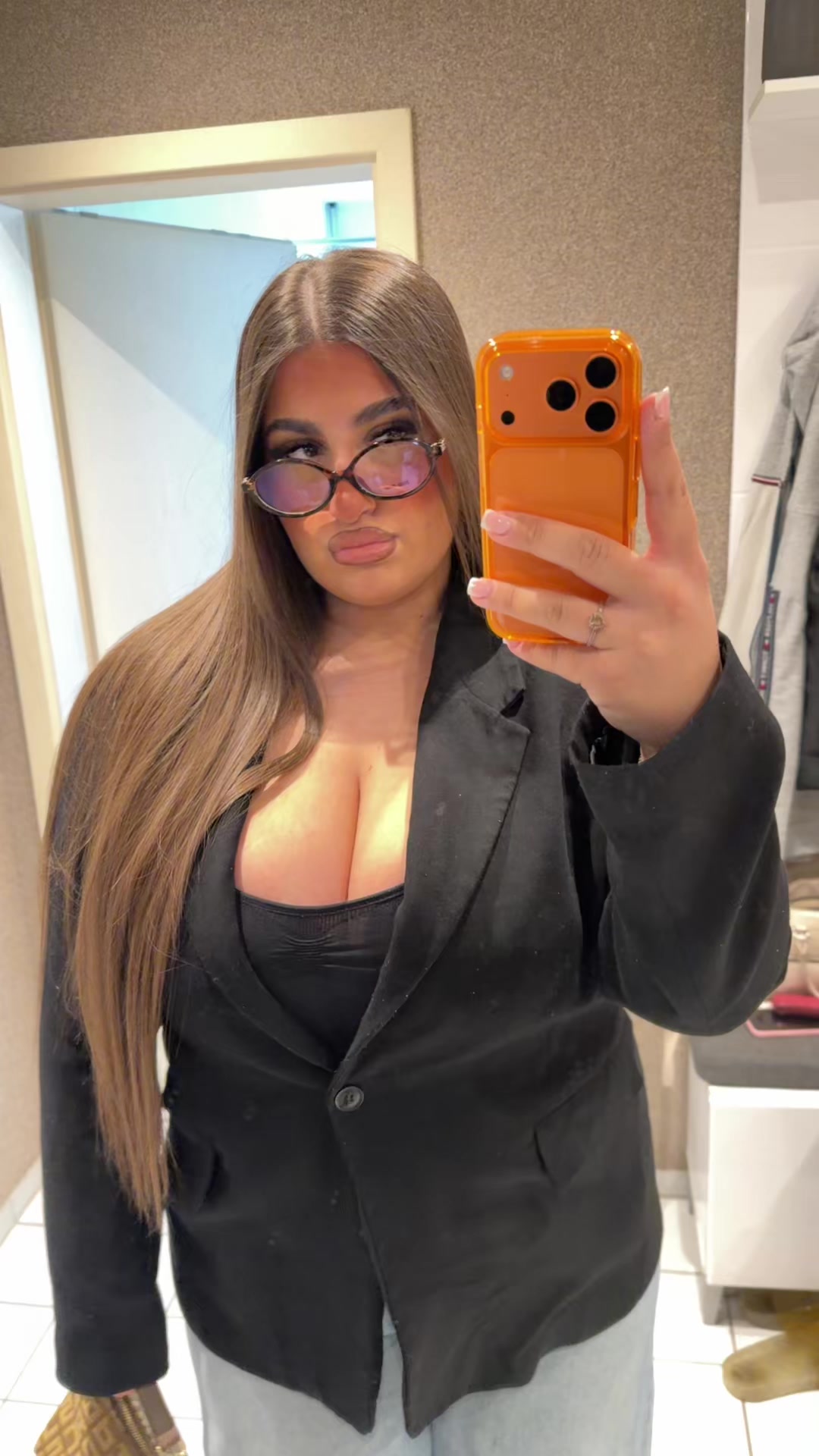 @andjela