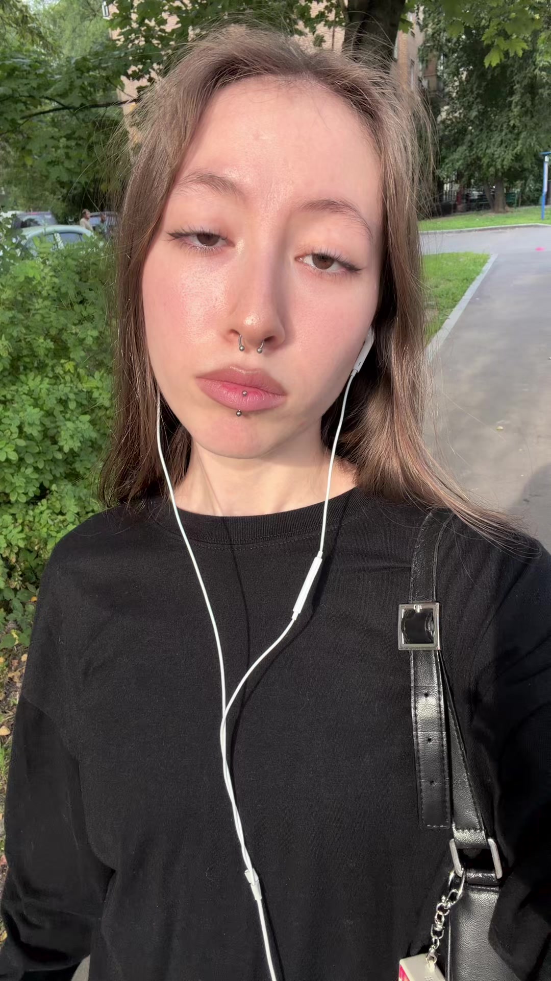 @&Egrave;