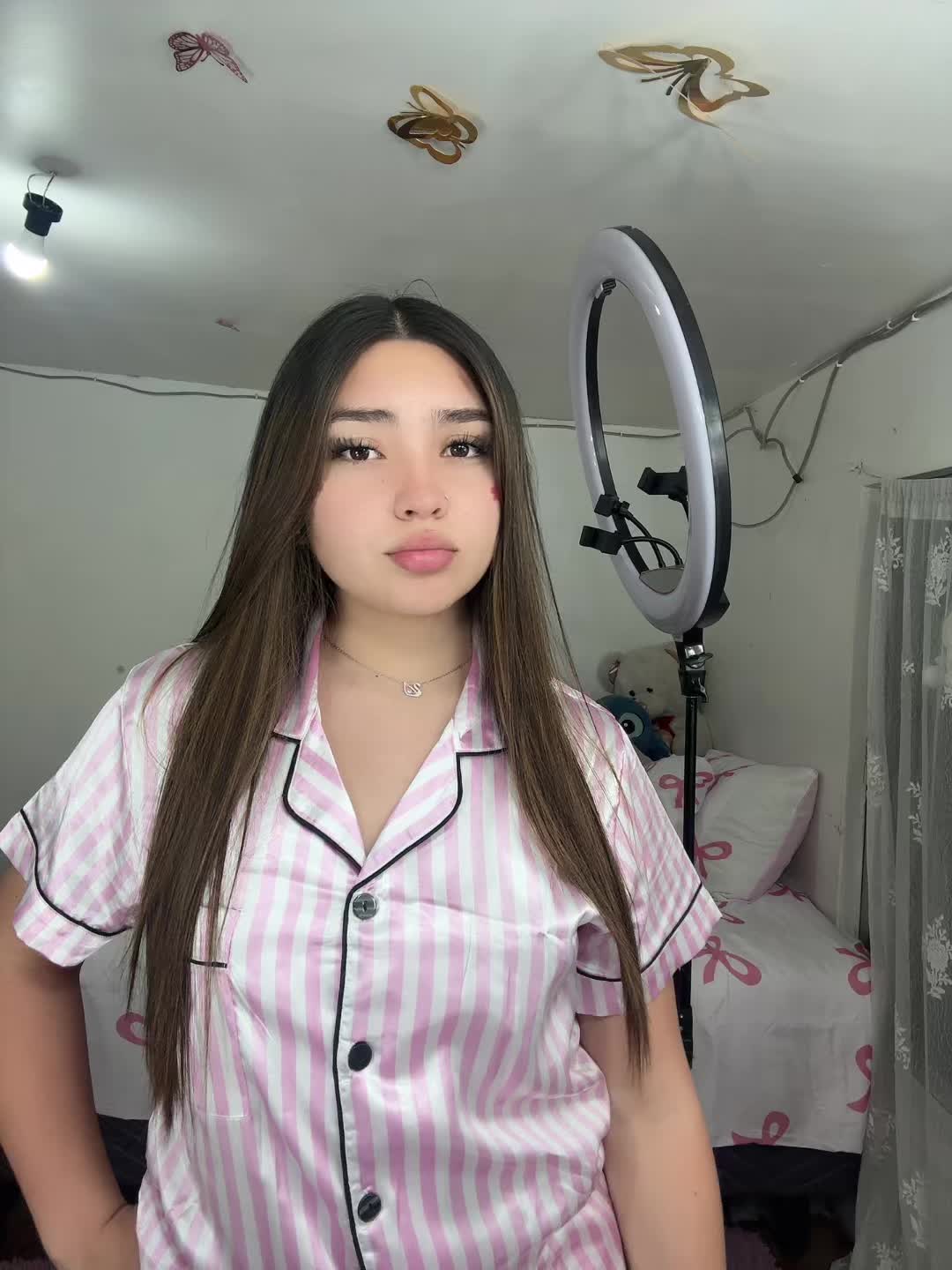 @𝓘𝓼𝓲𝓭𝓸𝓻𝓪💗