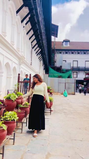 @Shreya🧿