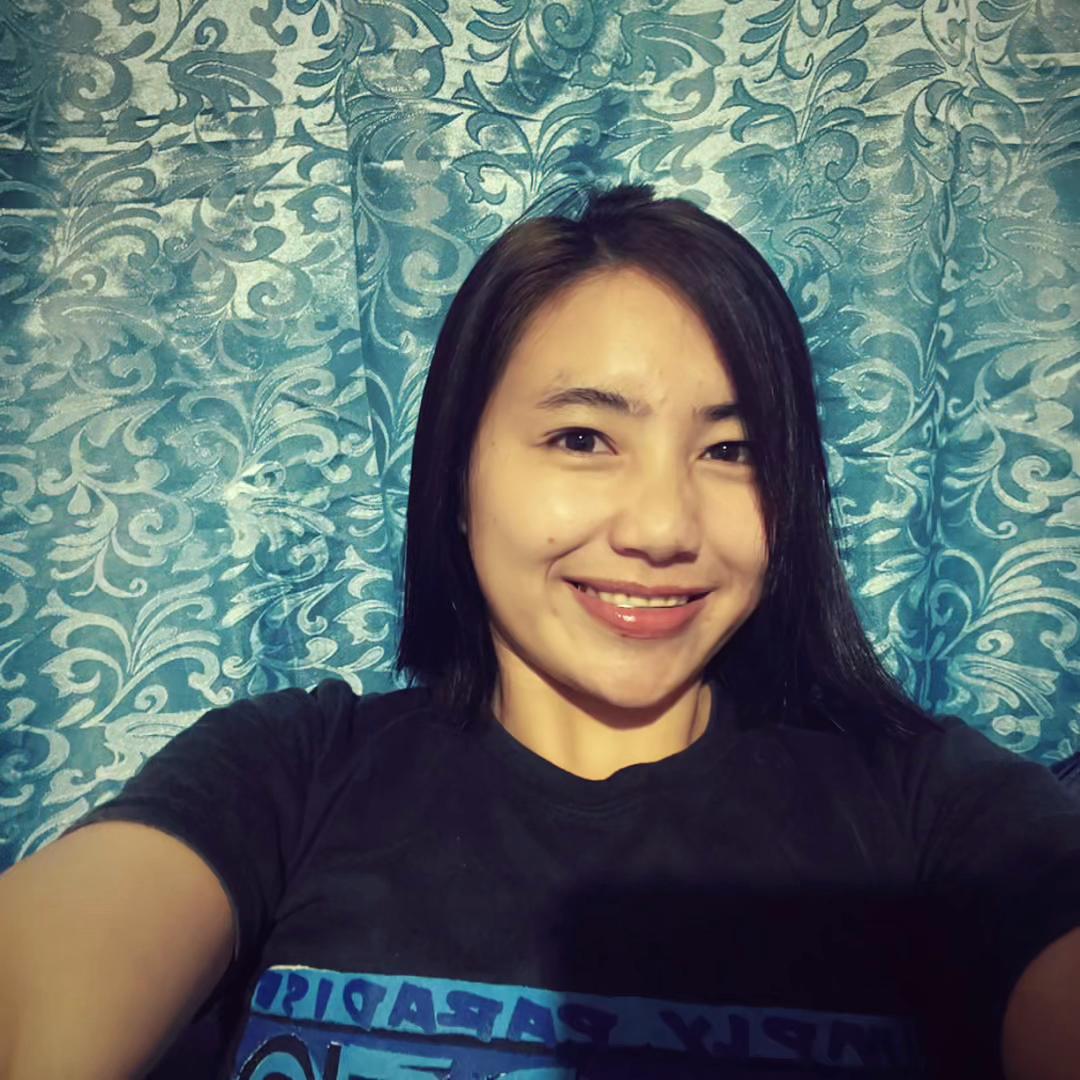 @>_<Lablin>_<