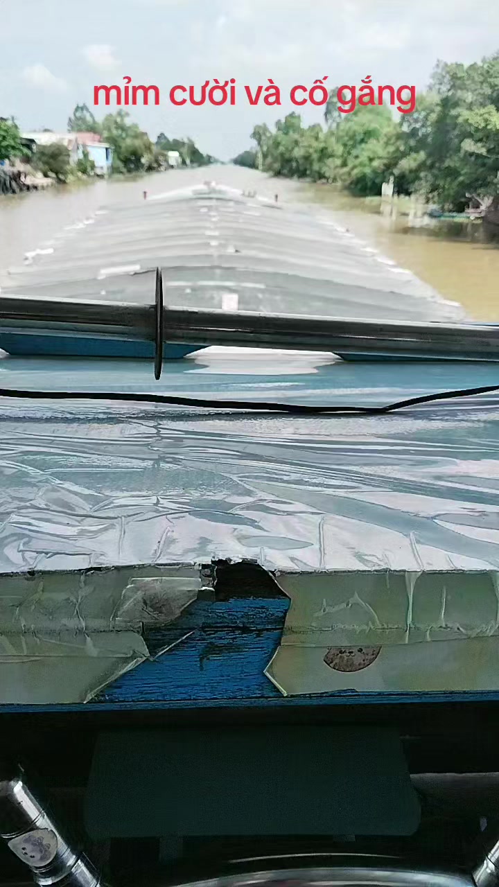 @&Uacute;t Thật hậu Giang