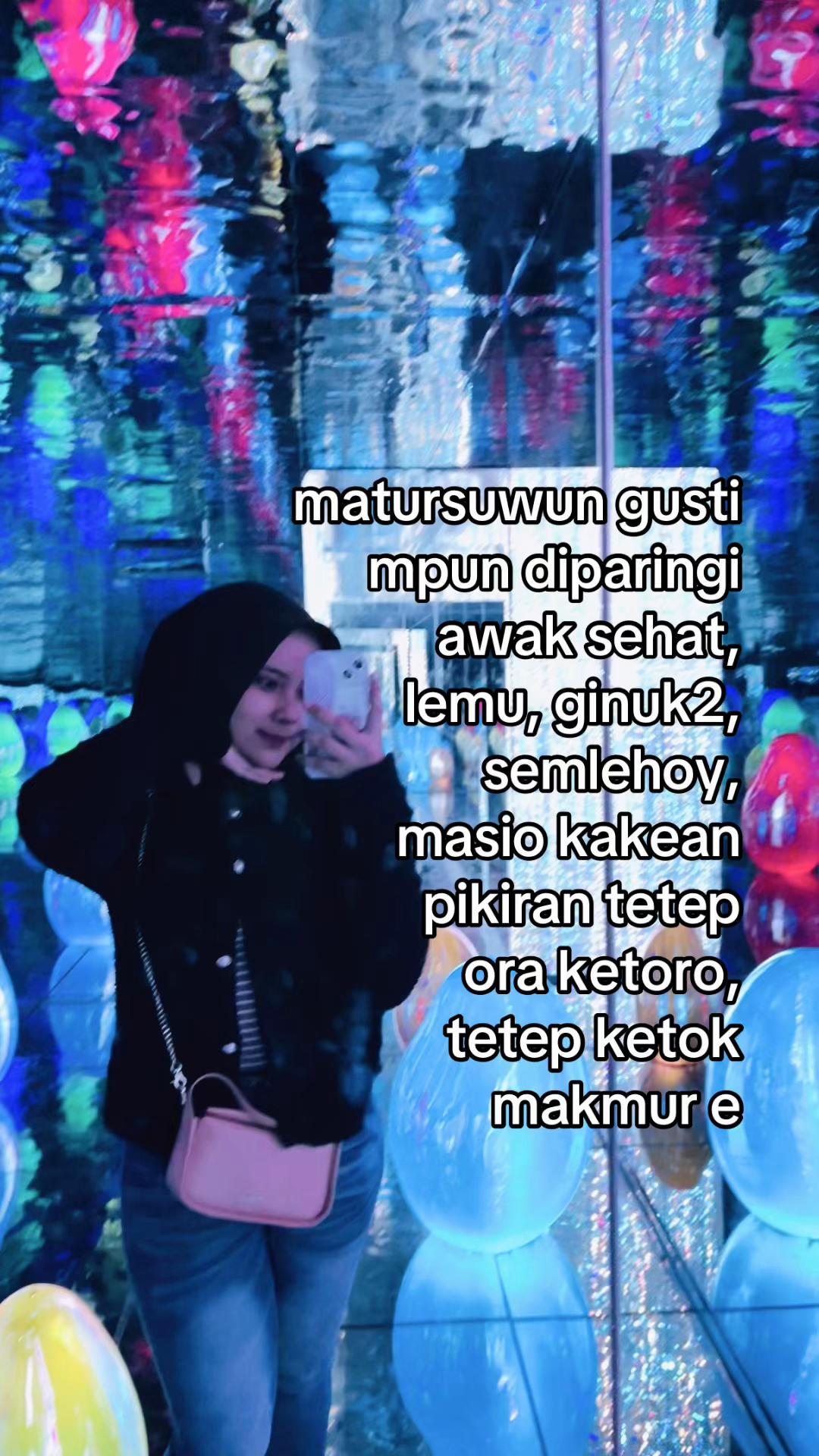 @lllnɐ ɹoɟ ɐ