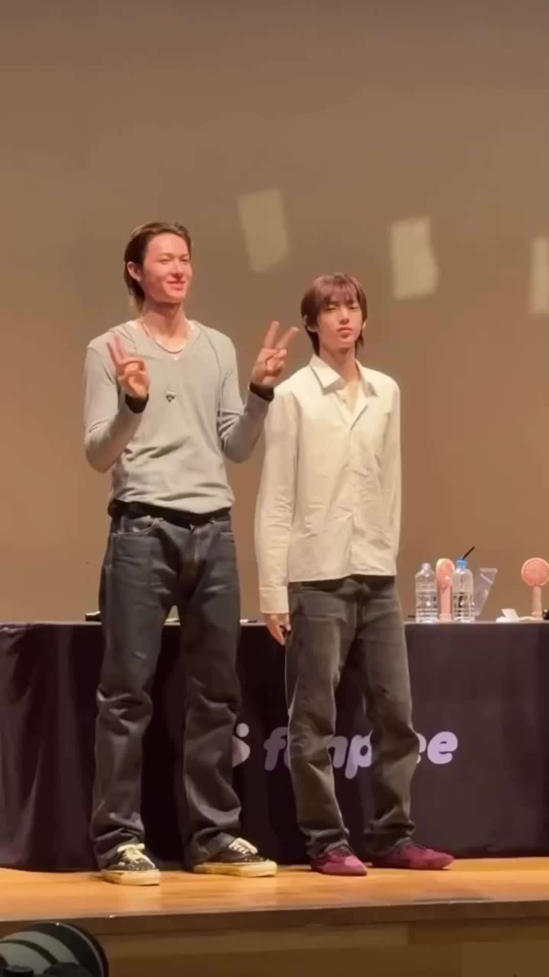 @☯︎