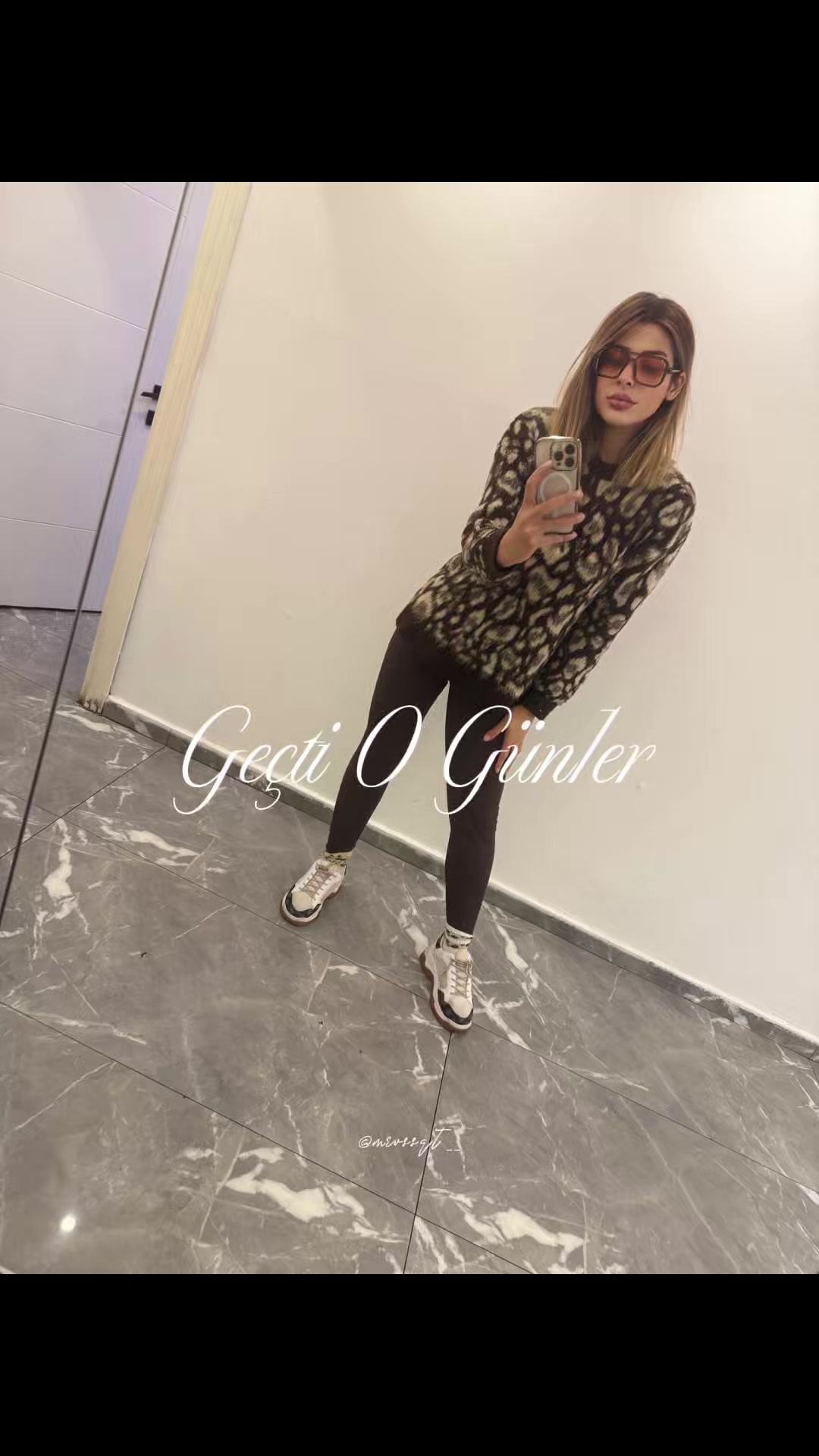 @busracakmak