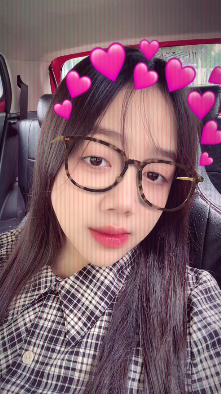 @vivi_fadilaa