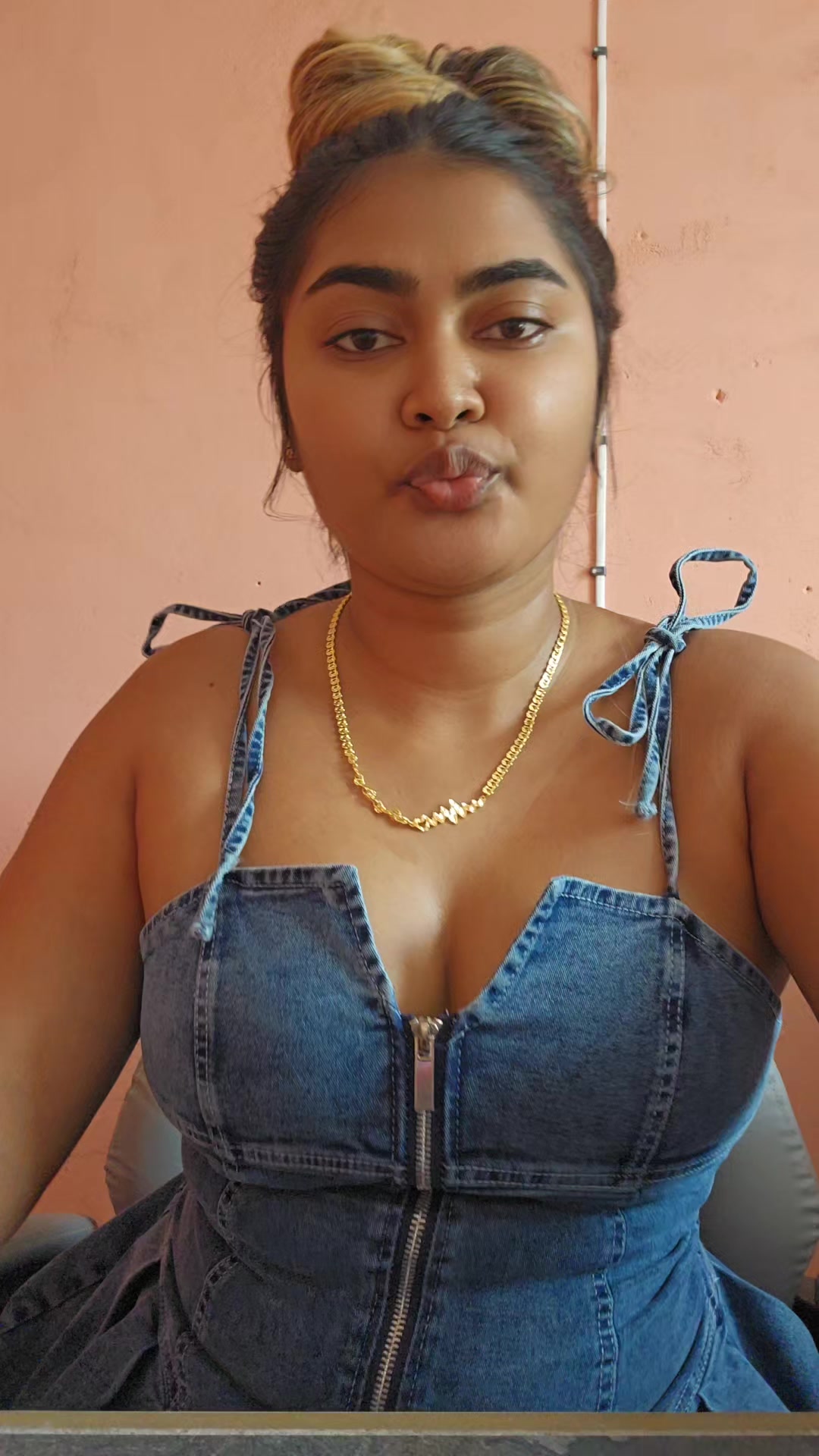 @Angile