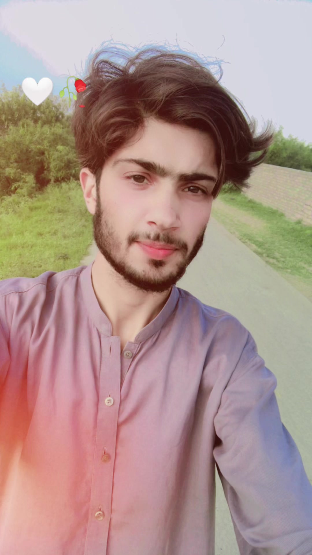 @it's sheraz,💕❣️